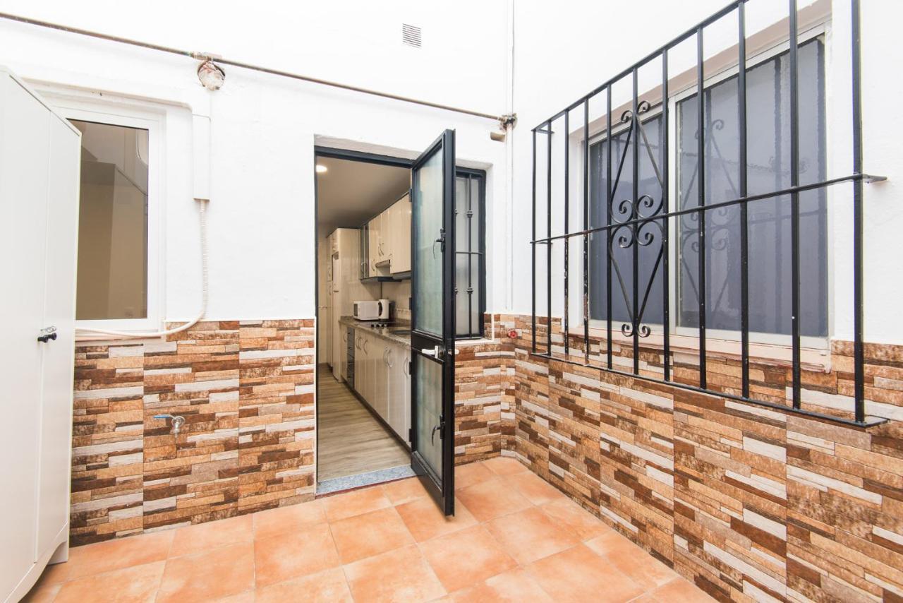 Street Art Fantasy 2 Apartment Malaga Ngoại thất bức ảnh
